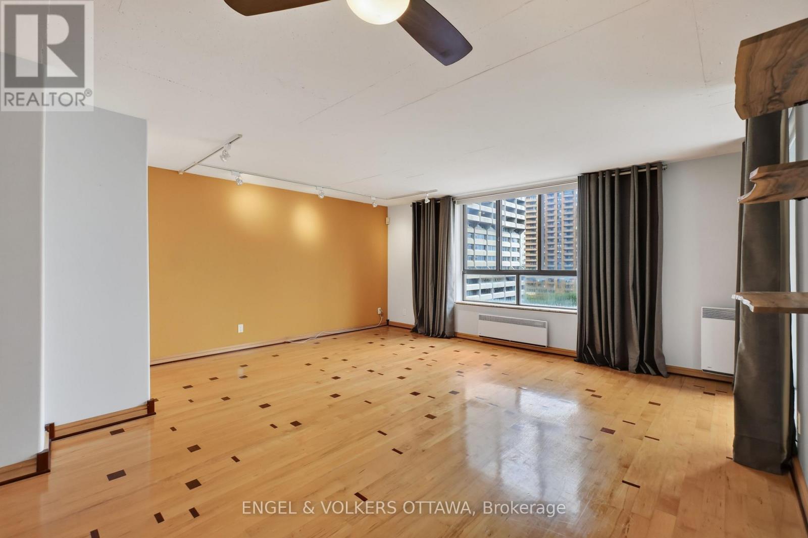 #1007 475 LAURIER AVENUE W - 8