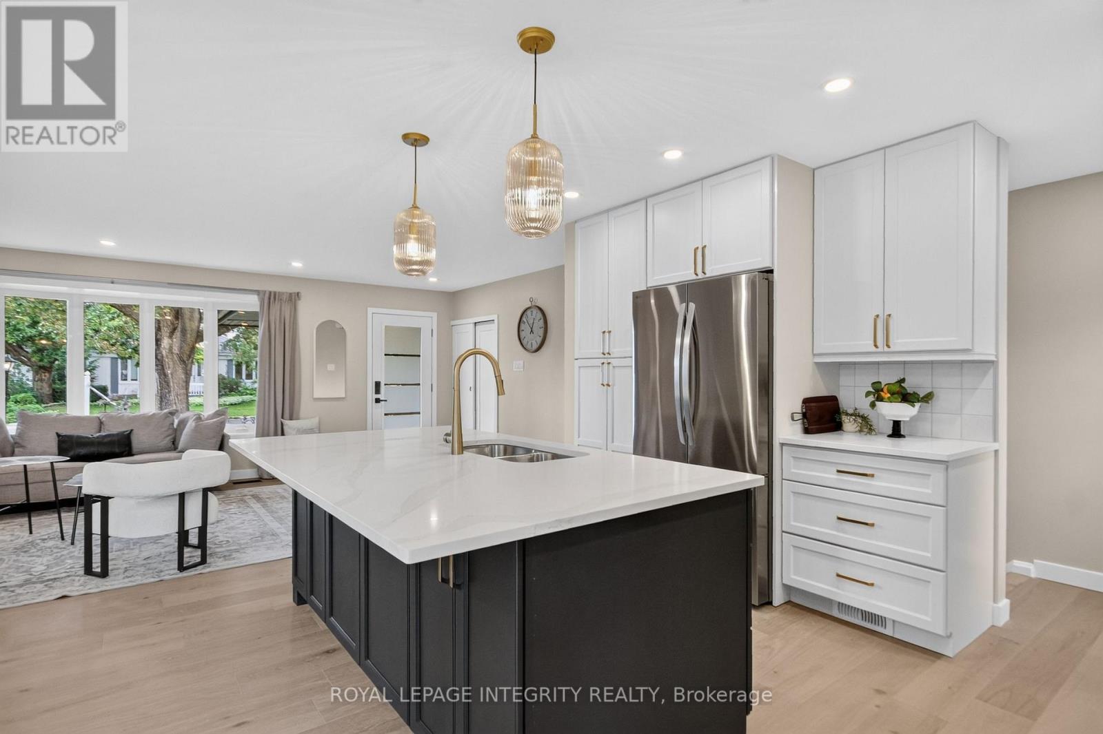 2698 ULSTER CRESCENT - Image 13