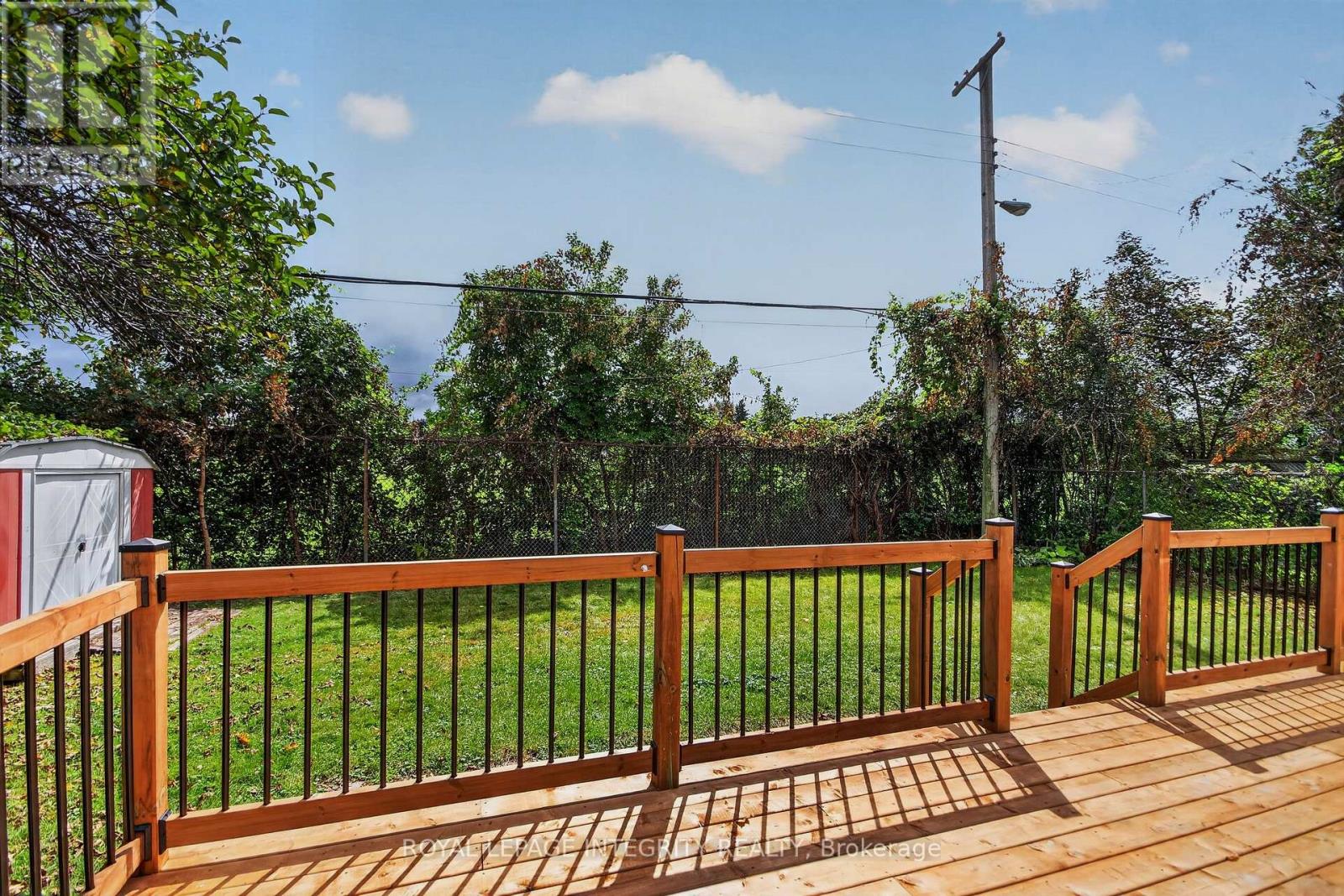 2698 ULSTER CRESCENT - 39