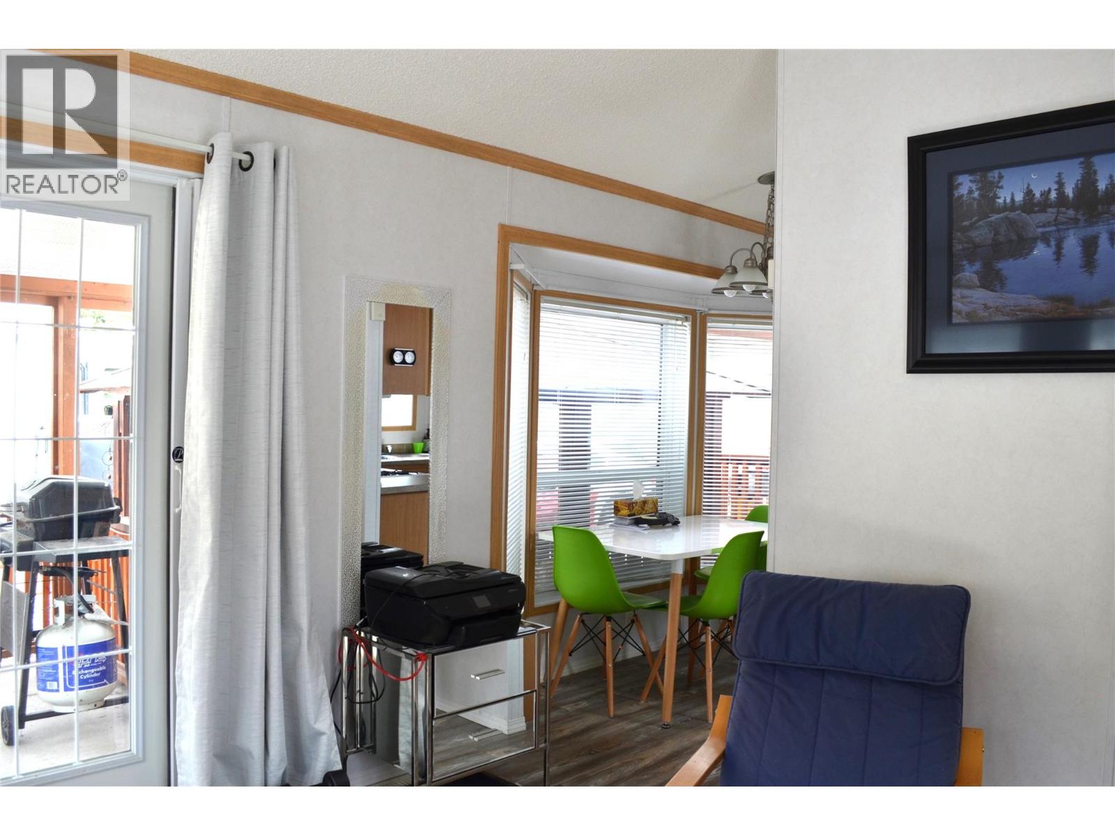 #4 4354 Highway 3 - Image 6