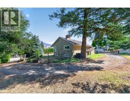 5855 Dallas Drive, Kamloops, BC V2C4X3 Photo 23