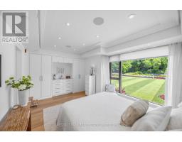 Bedroom 4 - 29 Oaklands Avenue, Toronto, ON M4V0A9 Photo 15