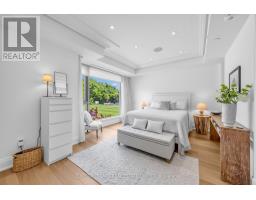 29 Oaklands Avenue, Toronto, ON M4V0A9 Photo 16
