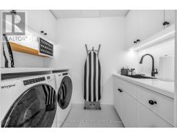 29 Oaklands Avenue, Toronto, ON M4V0A9 Photo 27