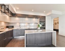 2707 - 30 Inn On The Park Drive, Toronto, ON M3C0P8 Photo 13