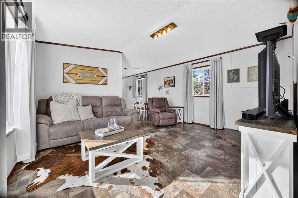 1223 Downie Street - 8