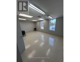 202 - 10132 Yonge Street, Richmond Hill, ON L4C1T6 Photo 11