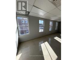 202 - 10132 Yonge Street, Richmond Hill, ON L4C1T6 Photo 6