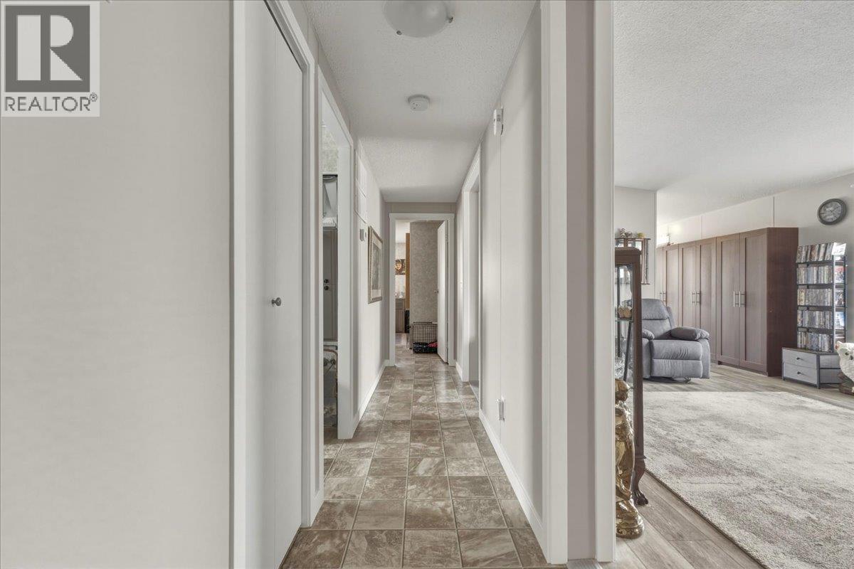 #77 12560 Westside Road - Image 12