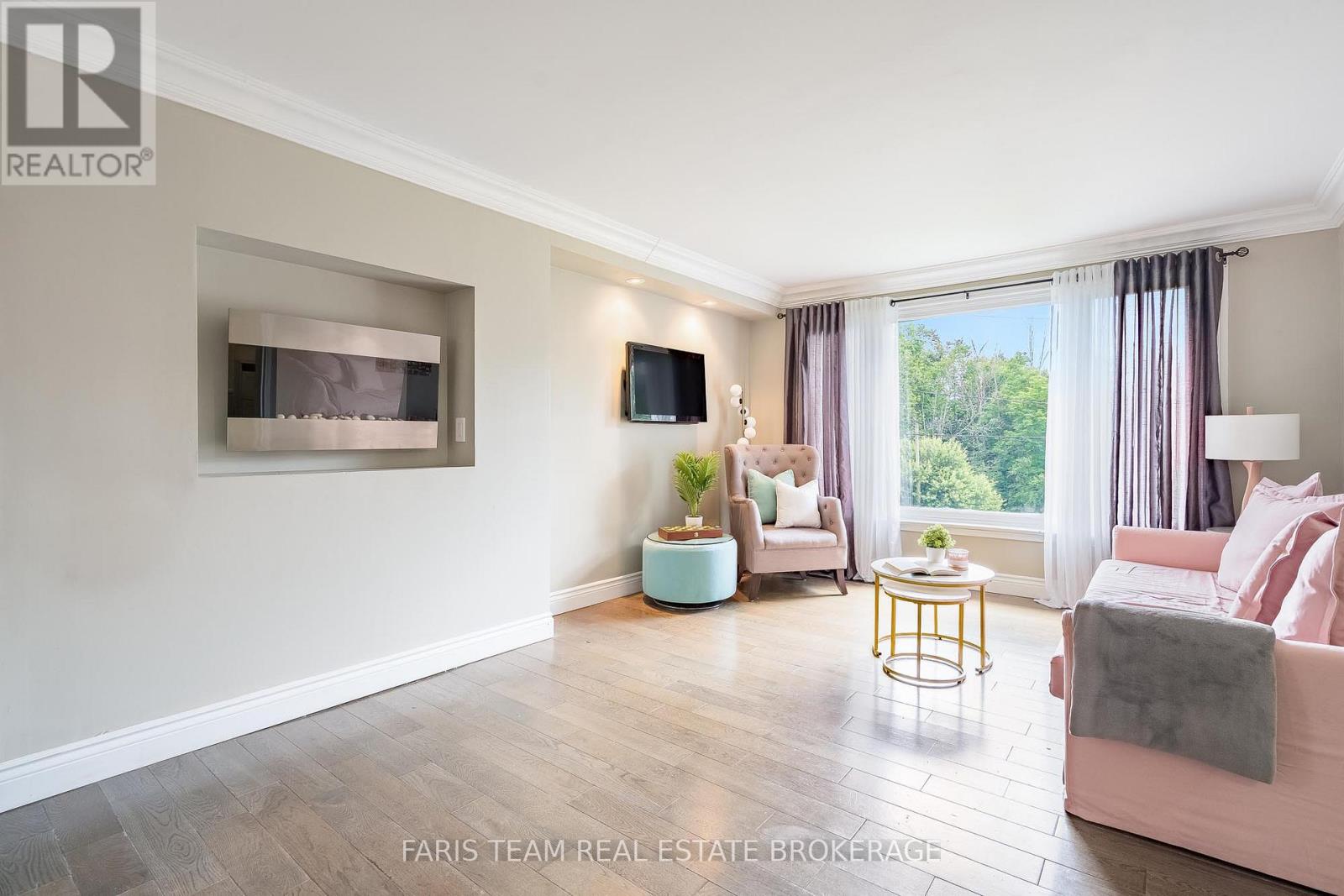 10 KAREN CRESCENT - Image 11
