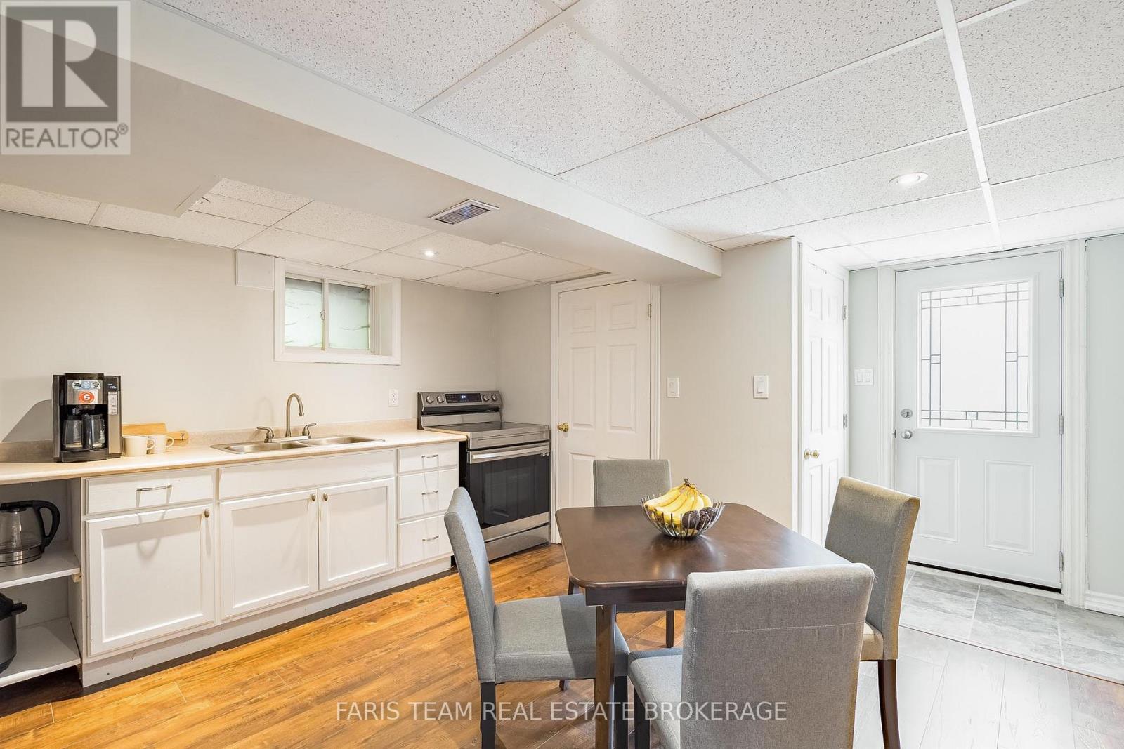 10 KAREN CRESCENT - Image 22