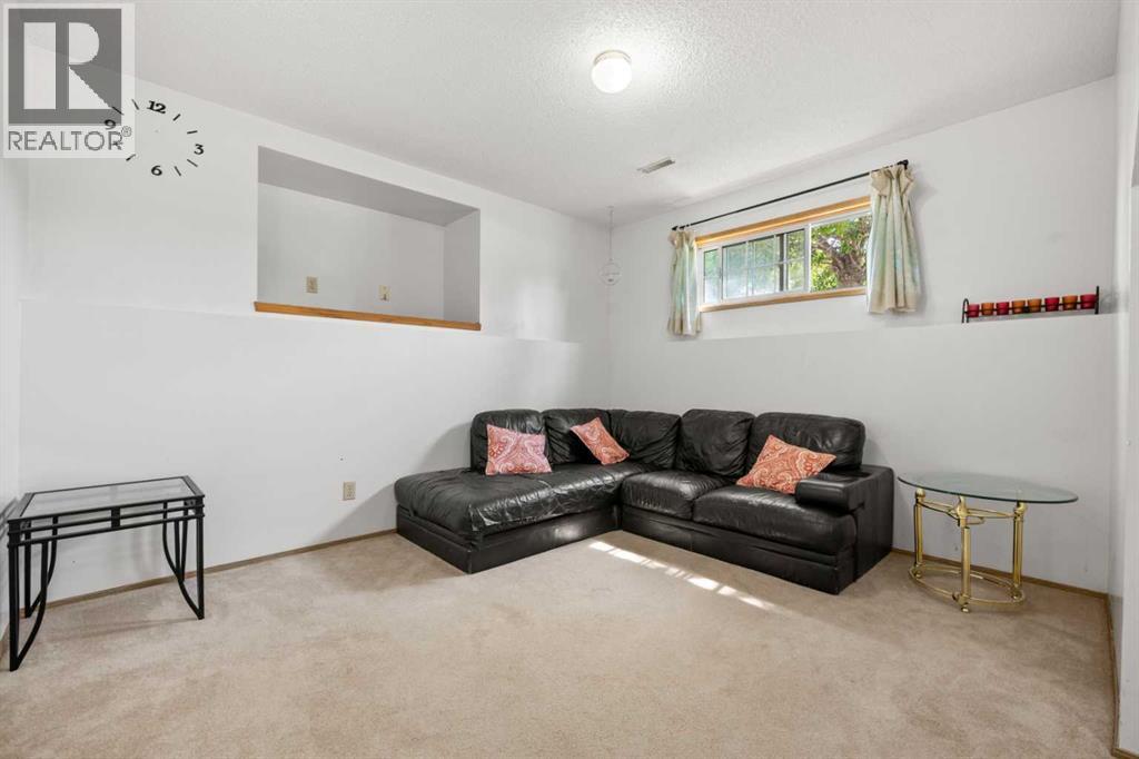 327 Shawbrooke Circle SW - 21