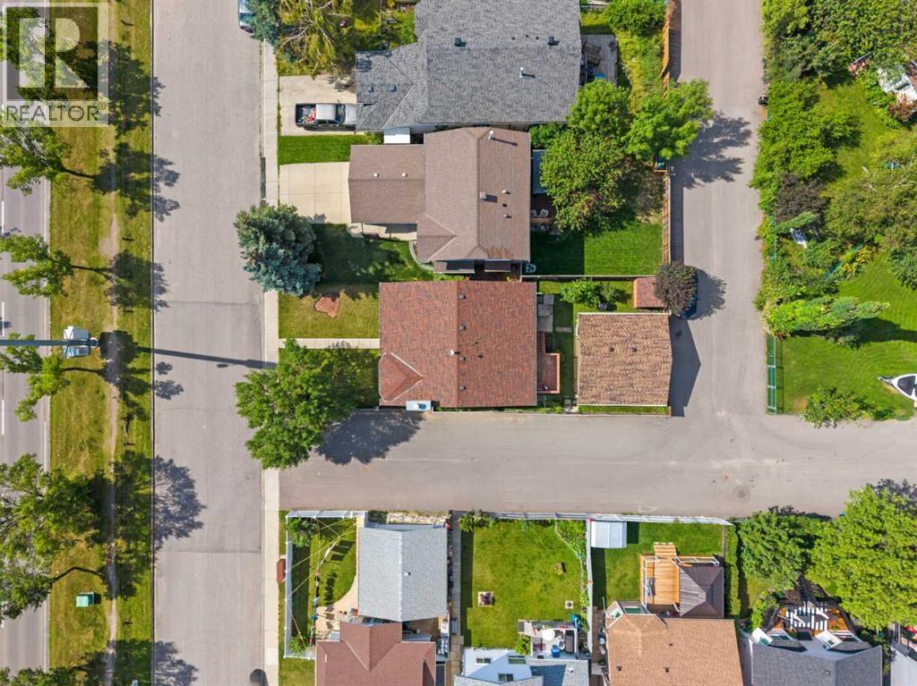 327 Shawbrooke Circle SW - 36