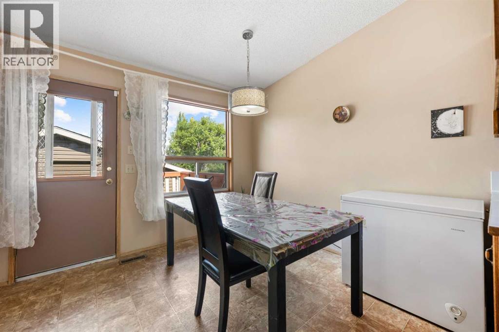 327 Shawbrooke Circle SW - 8