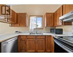 327 Shawbrooke Circle Sw, Calgary, AB T2Y2Z8 Photo 12