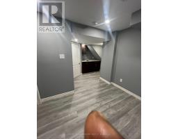 27 Lonestar Crescent, Brampton, ON L7A2H9 Photo 12