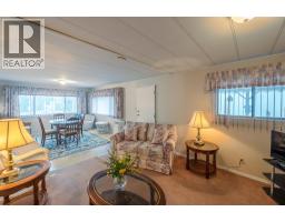 5 6633 Park Drive, Oliver