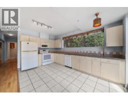 101 850 Royal Avenue, New Westminster, BC V3M1A6 Photo 8