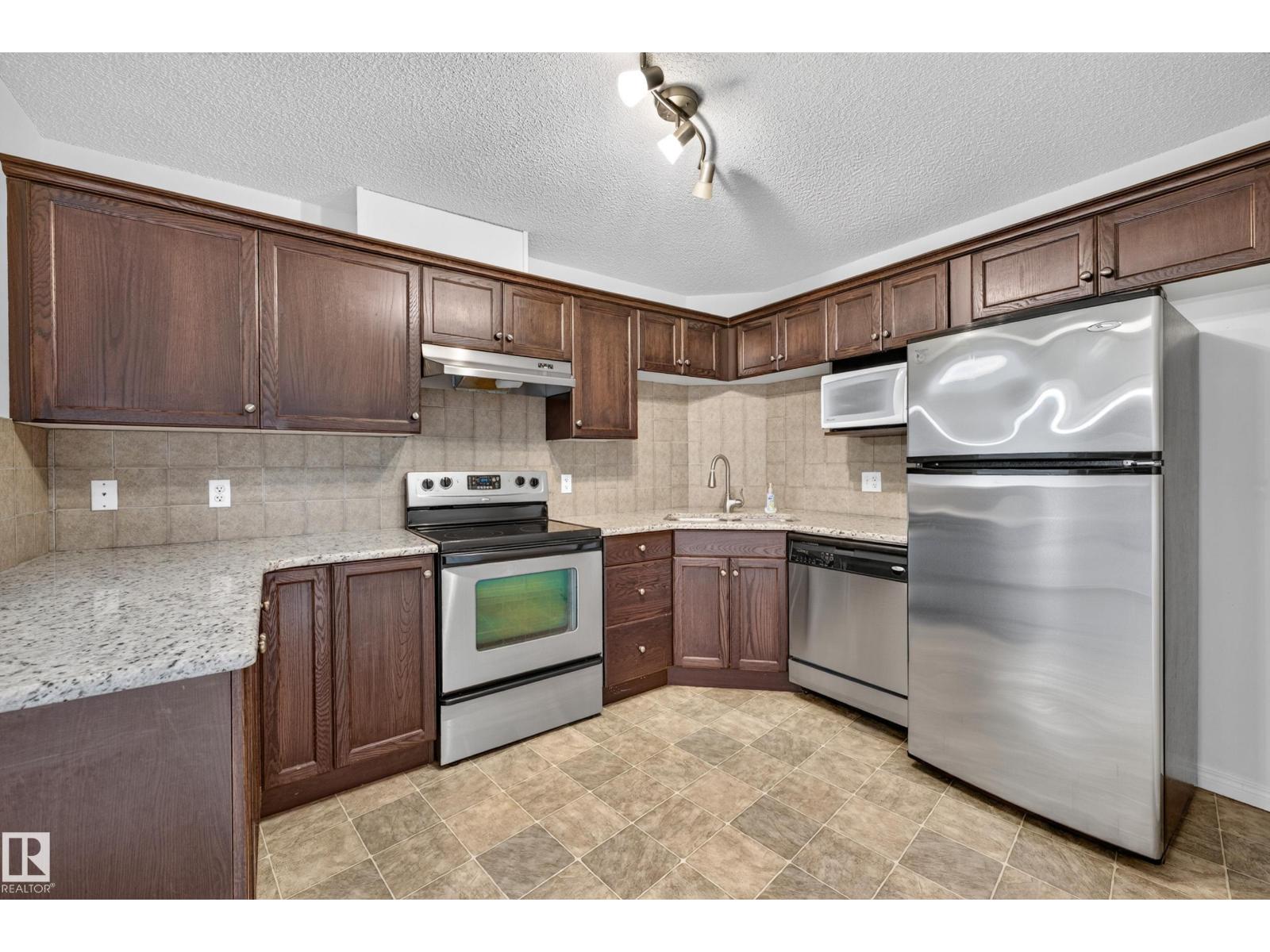 #6430 7331 South Terwillegar DR NW - 14