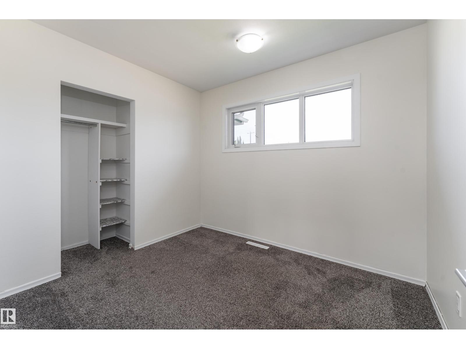 16029 95 AV NW - 21