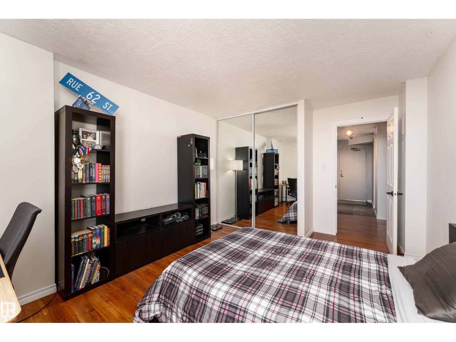 #1601 12141 JASPER AV NW - 19
