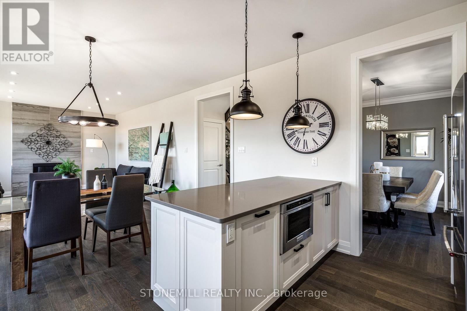 156 SHOREVIEW DRIVE - 13