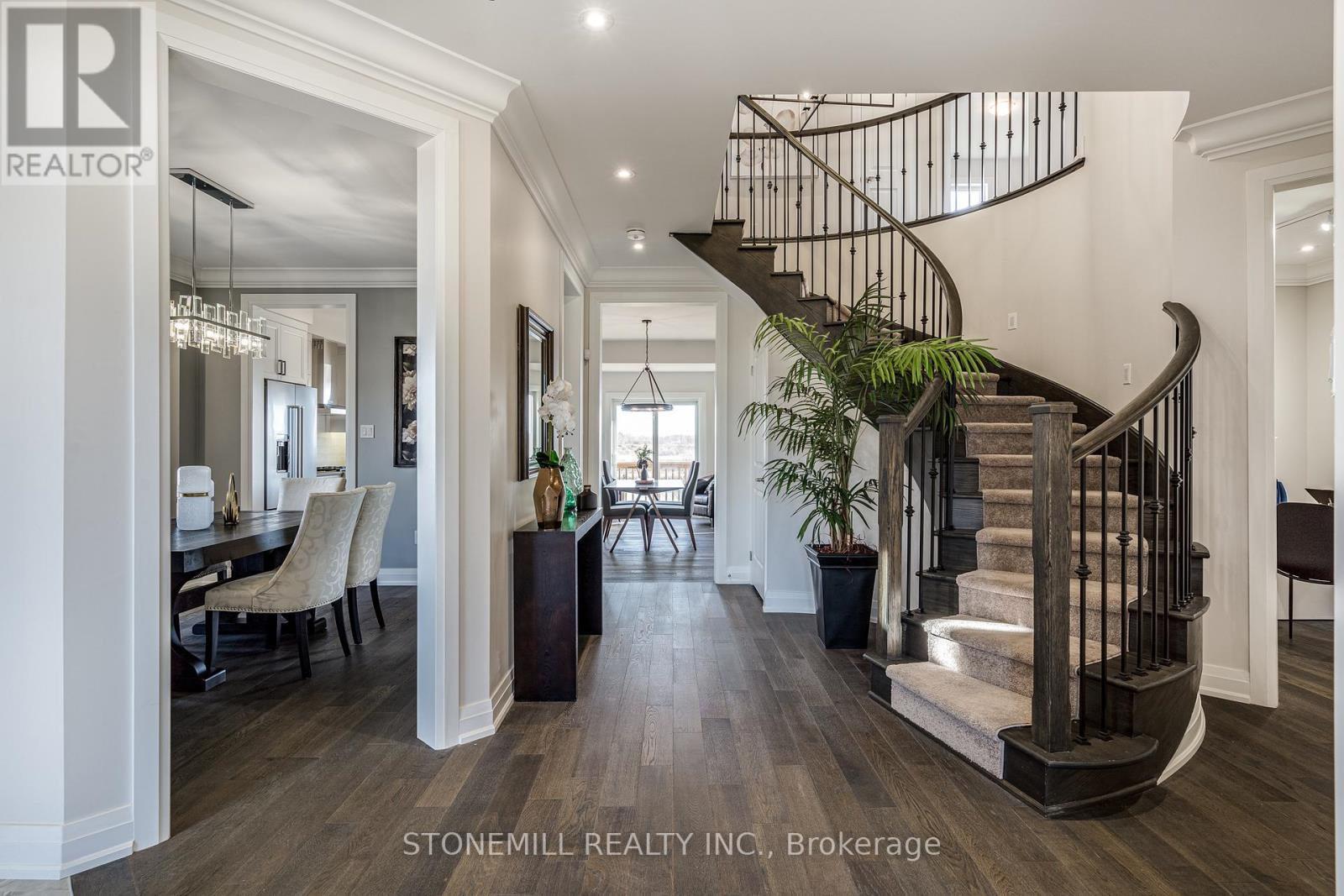 156 SHOREVIEW DRIVE - 3