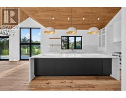 Dining room - 1641 Brackenrig Road, Muskoka Lakes, ON P0B1J0 Photo 11