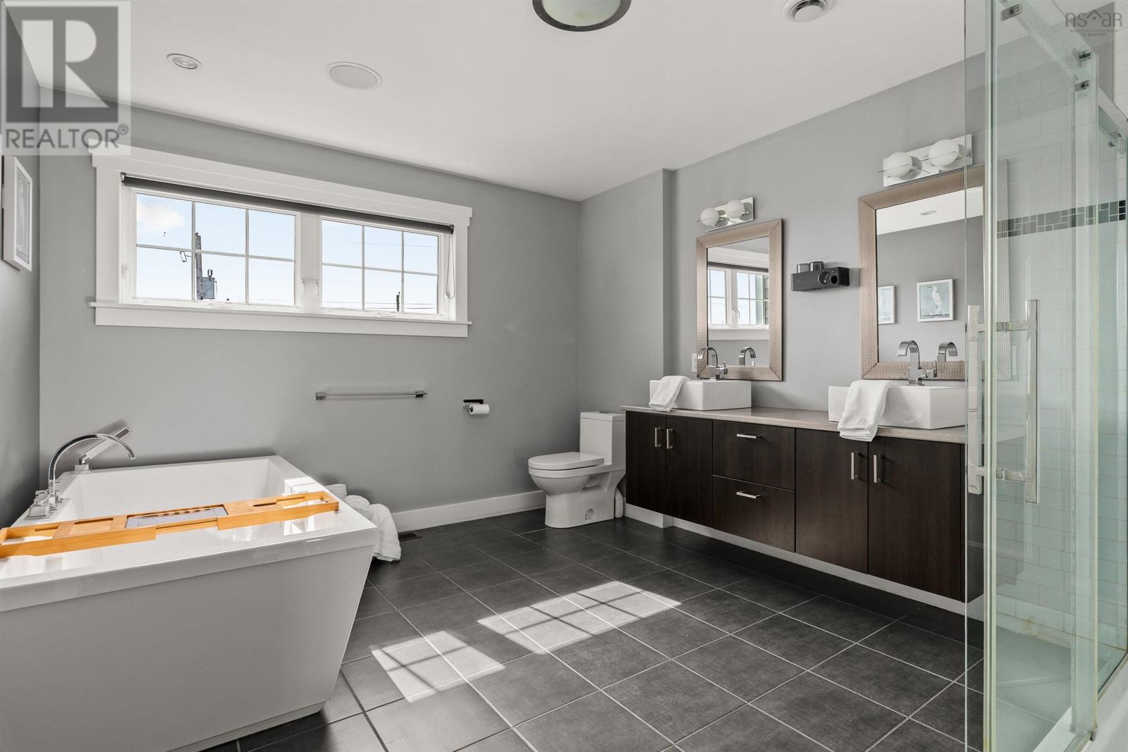 Property 26 of 46 of 139 Hollyhock Way