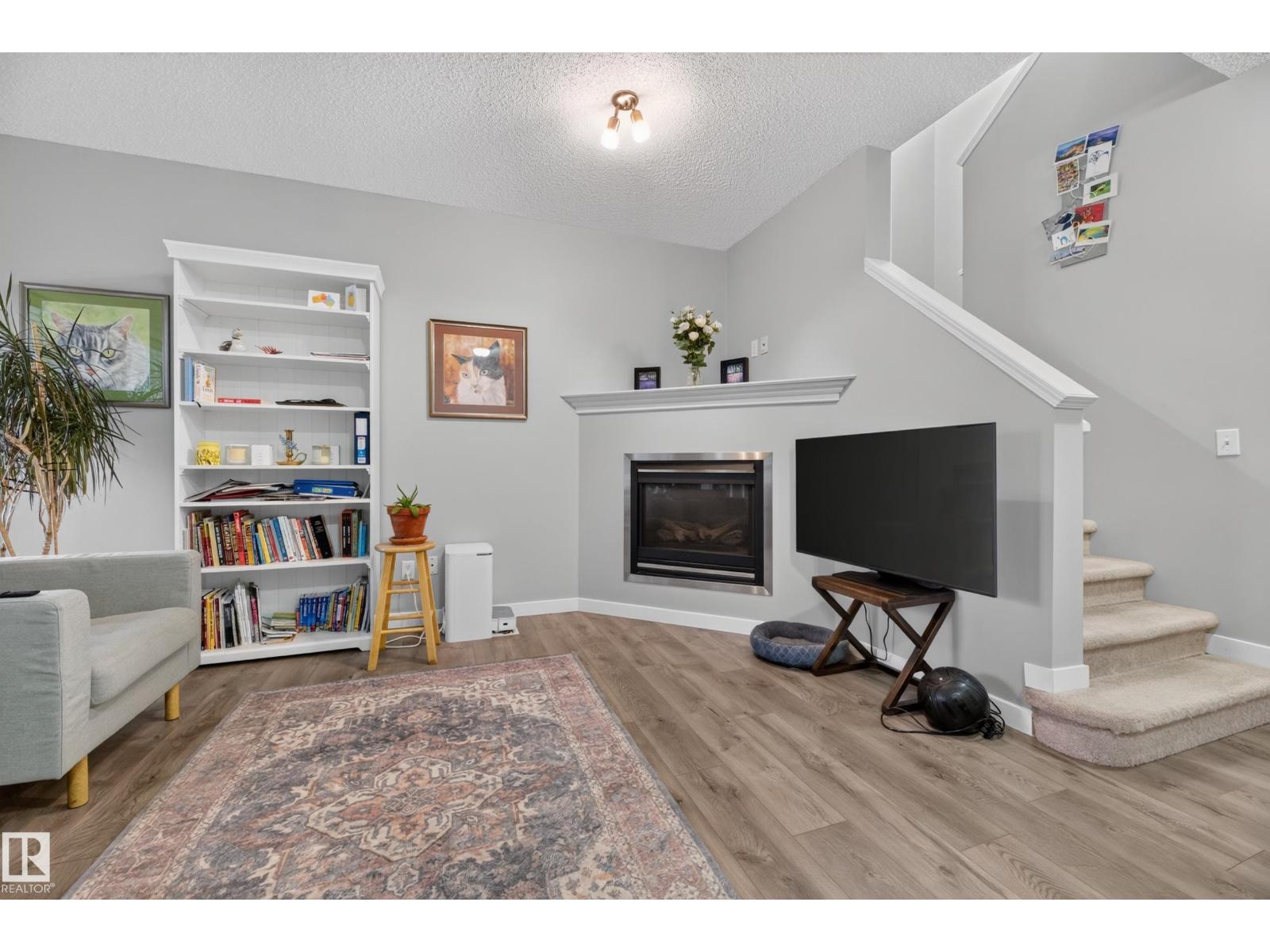 136 BOTHWELL PL - 8