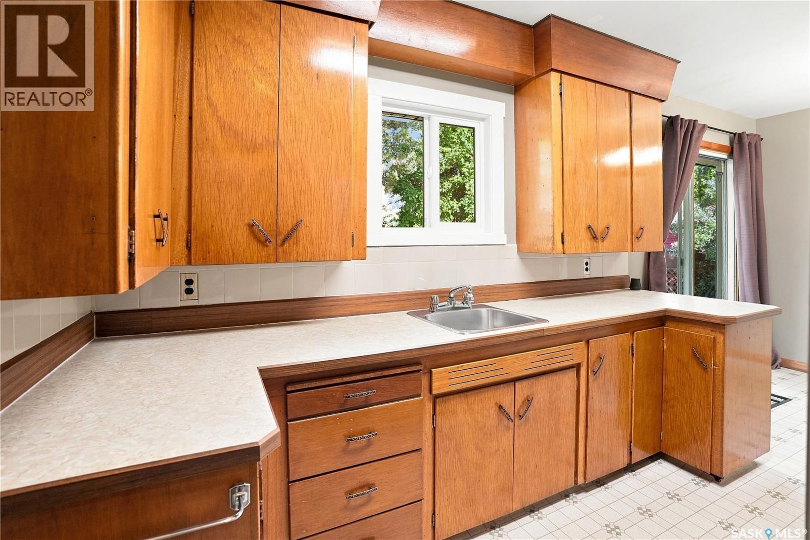 571 104th STREET - 6