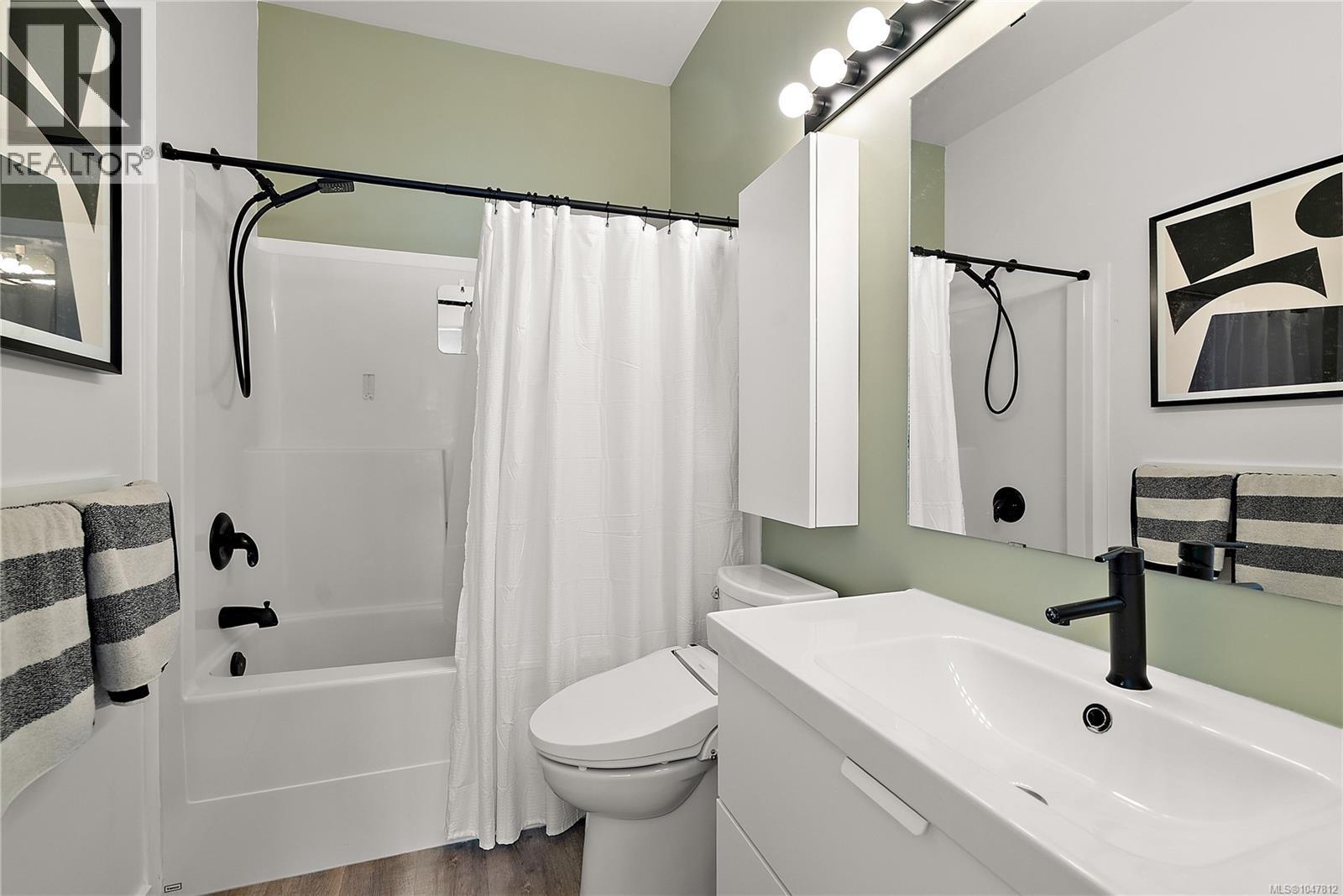 #7 407 William St - 28