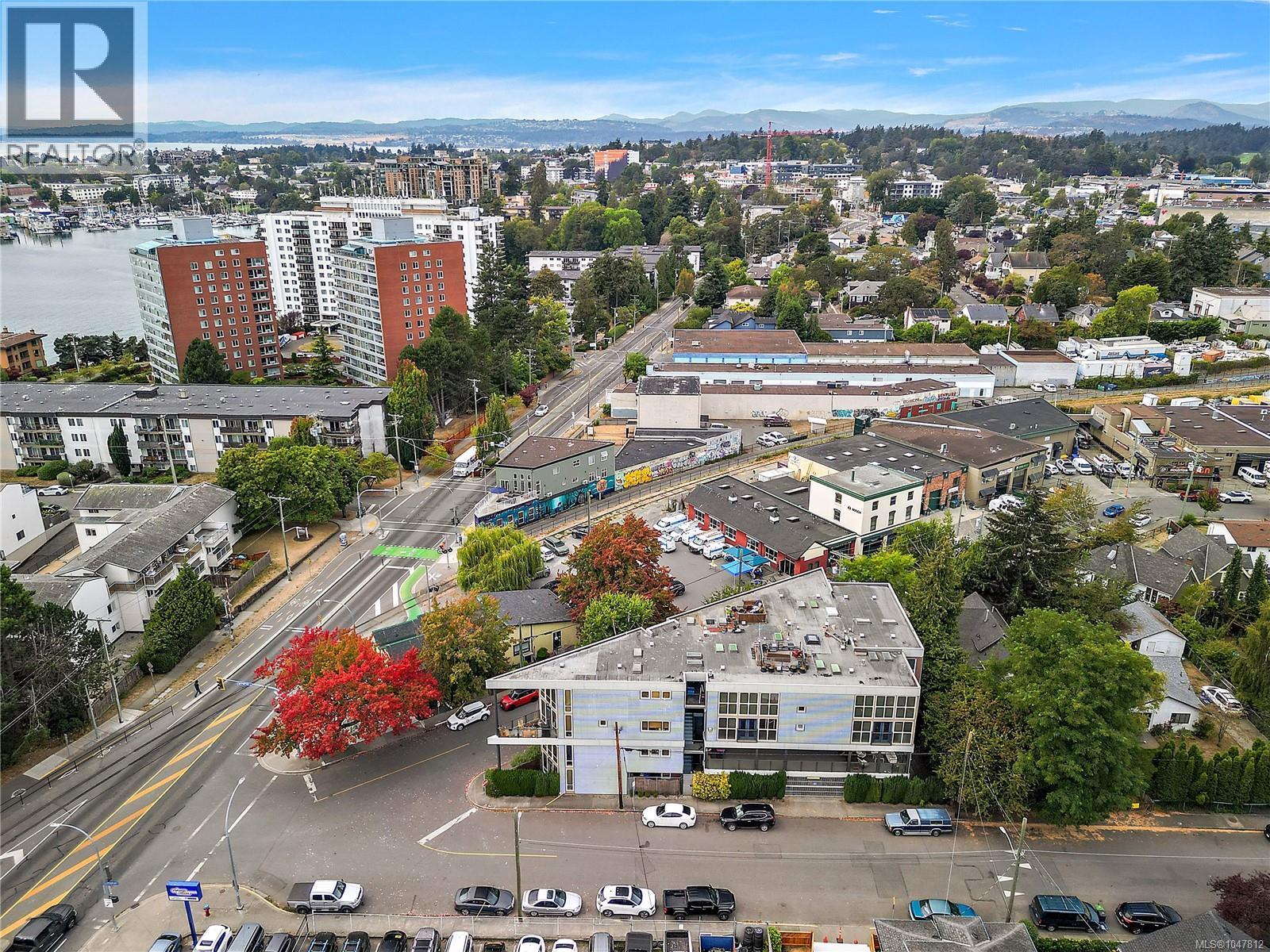 #7 407 William St - 4