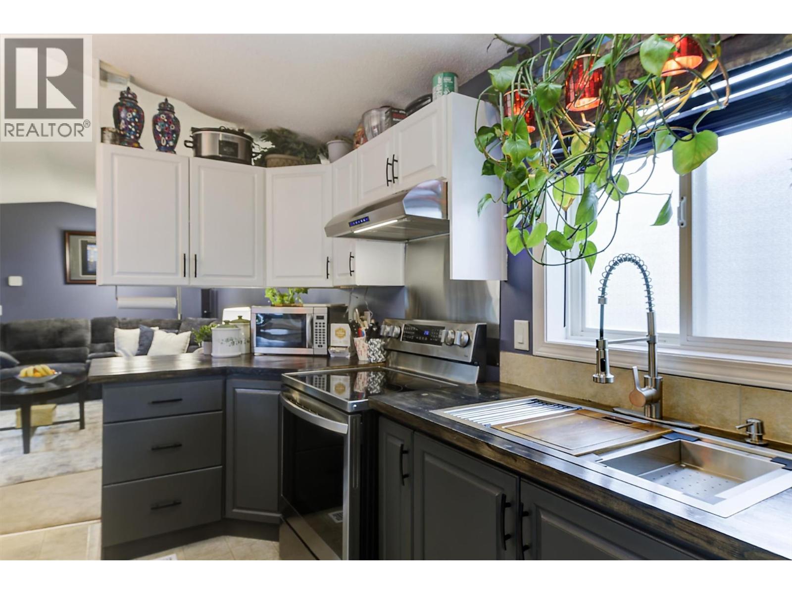 #33 610 Katherine Road - Image 10