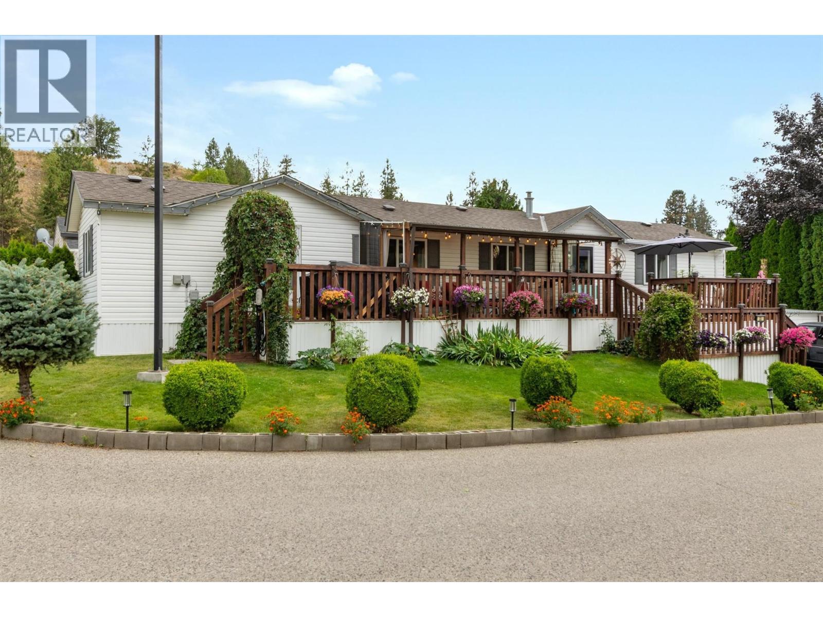 #33 610 Katherine Road - Image 32
