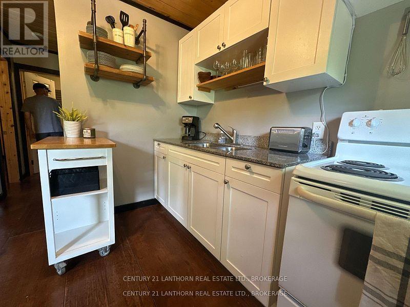 1024 HARRINGTON LANE - Image 11