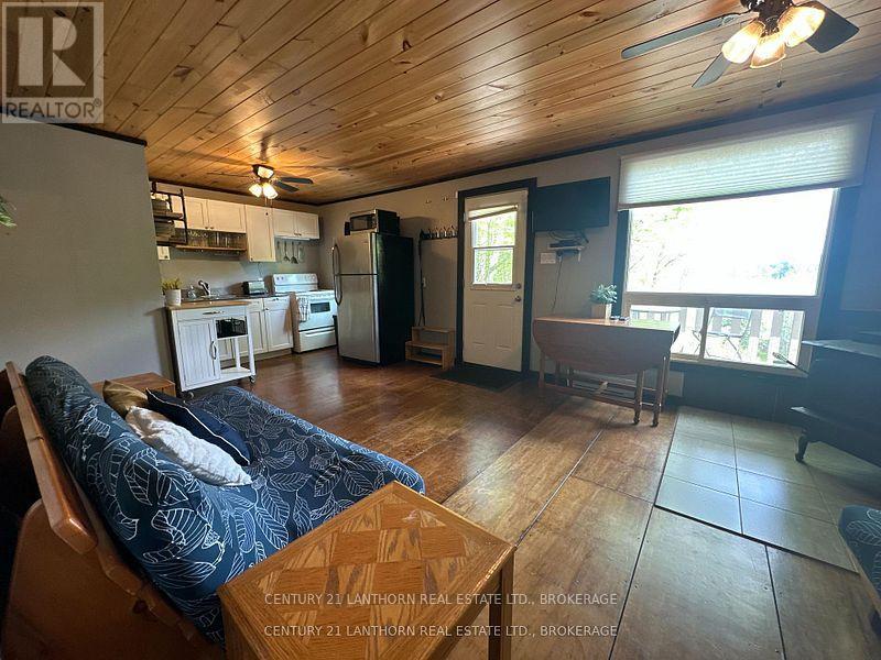 1024 HARRINGTON LANE - Image 16