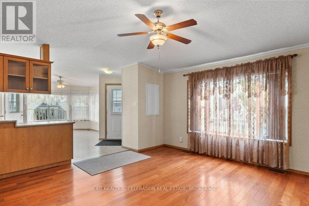 4 BIRCH STREET - 15