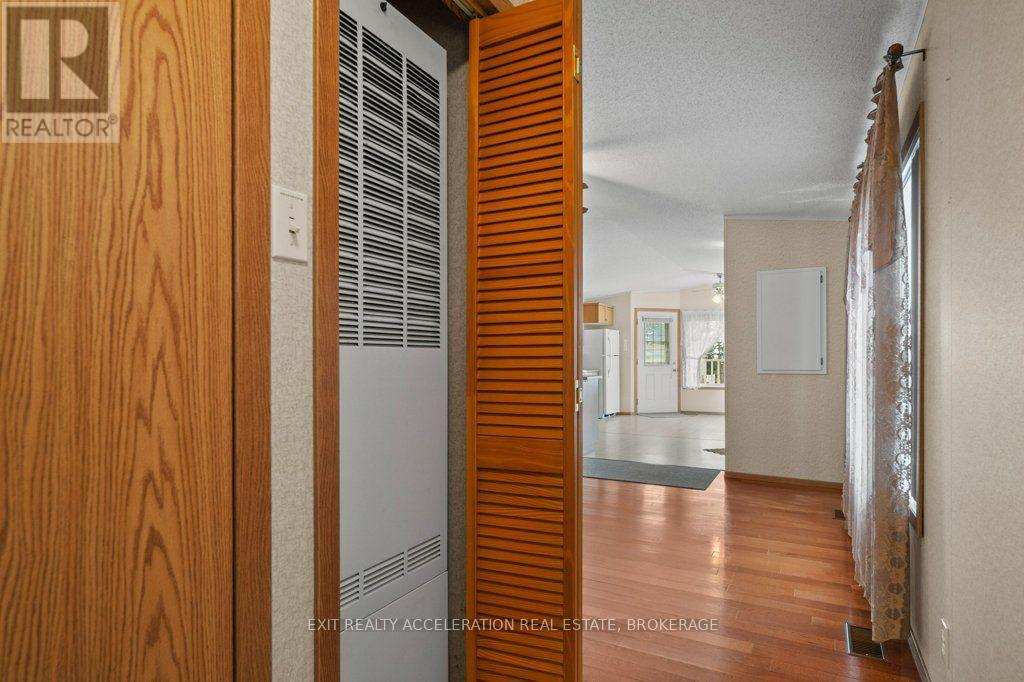 4 BIRCH STREET - 23