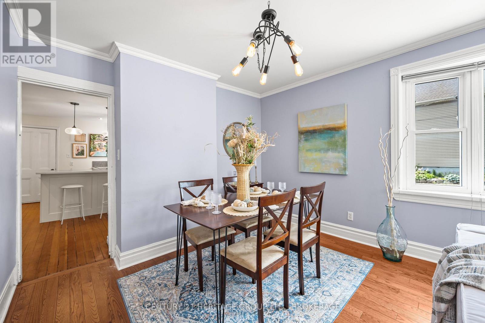 18 PINE STREET - 18