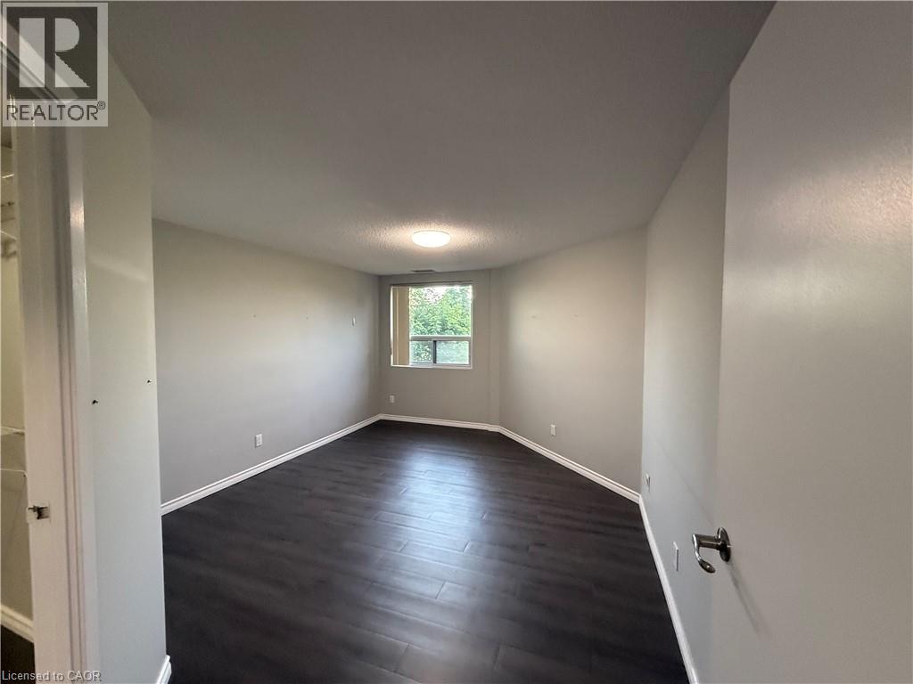 #404 20 ELLEN Street E - Image 12