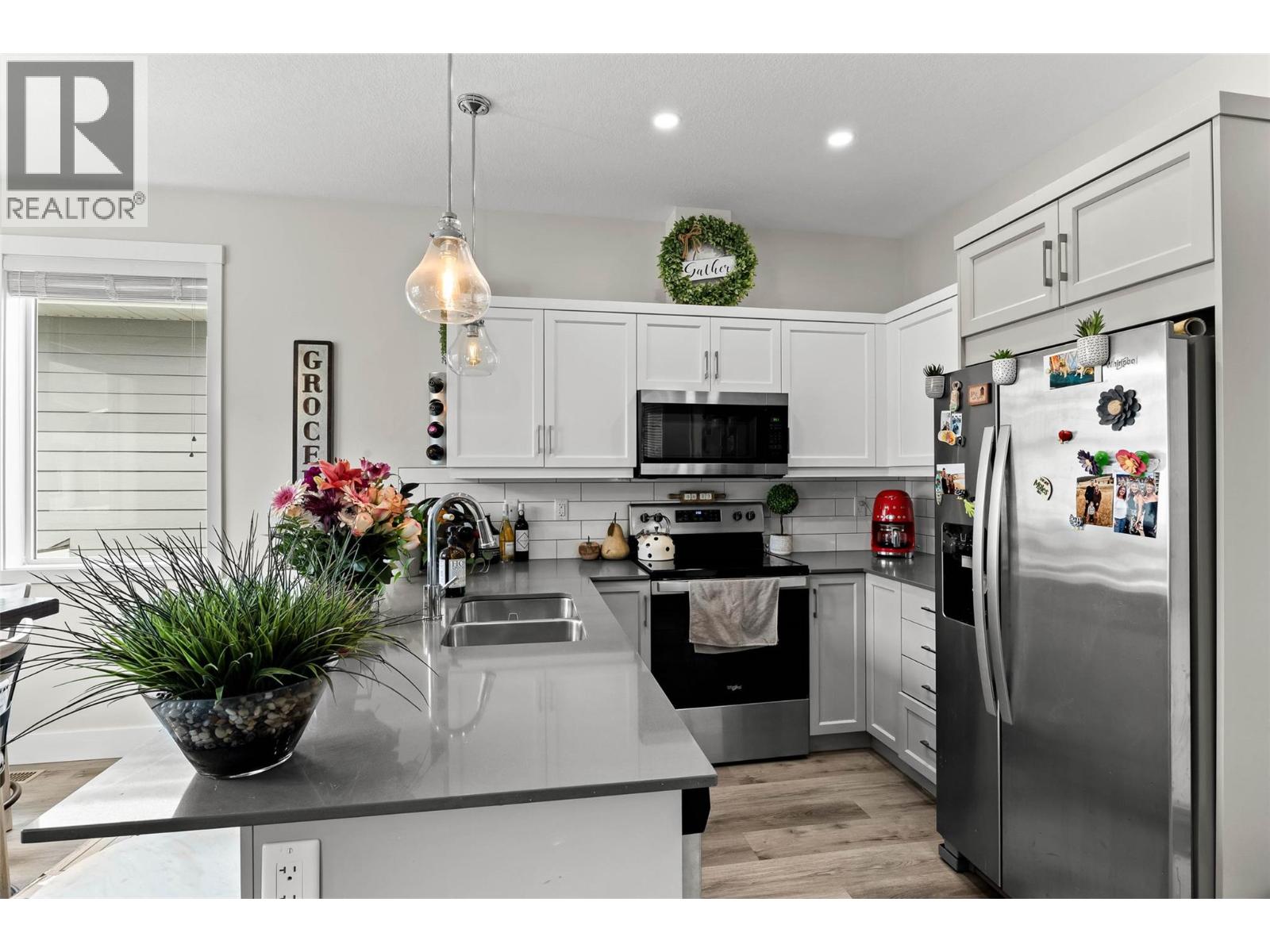 #175 200 Grand Boulevard - Image 12