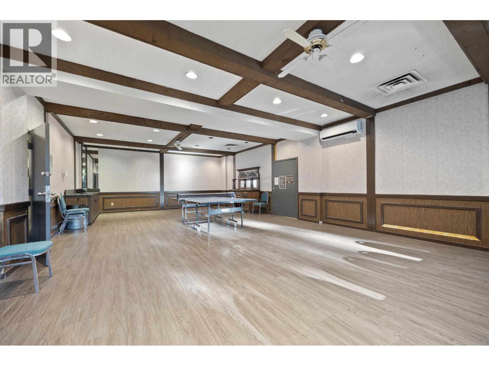 1003 3737 BARTLETT COURT, Burnaby