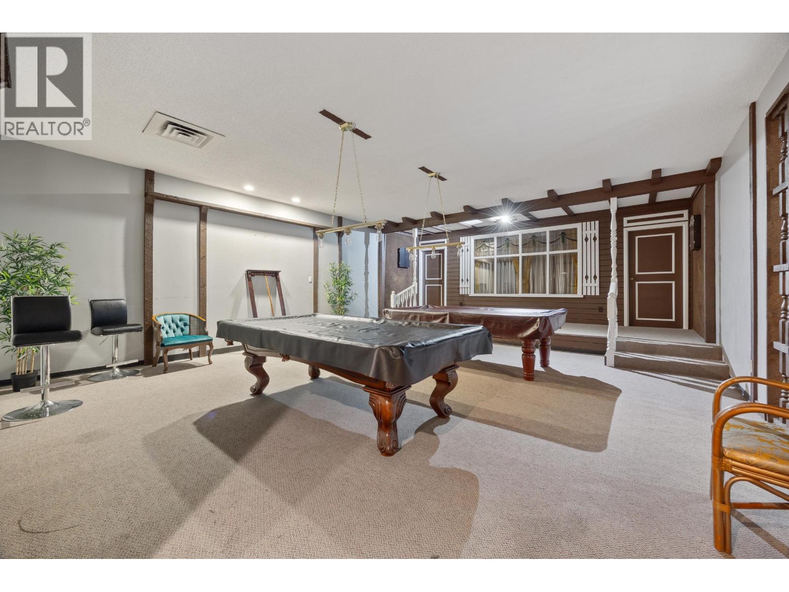 1003 3737 BARTLETT COURT, Burnaby