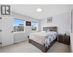 241 Homestead Crescent NE - photo 35