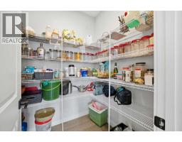241 Homestead Crescent NE - photo 16