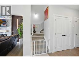 241 Homestead Crescent NE - photo 17