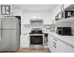 241 Homestead Crescent NE - photo 41