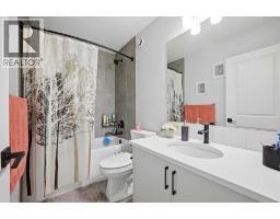 241 Homestead Crescent NE - photo 34