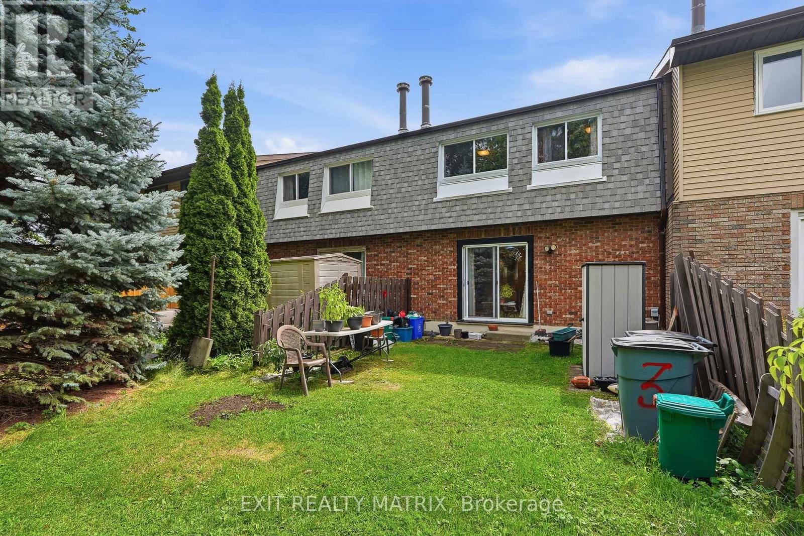 #3 1661 HERON ROAD - Image 26